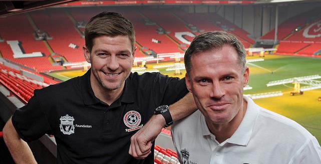 Rekkles分享做客LEC解说席照片：纯白发型，大黑臂注目