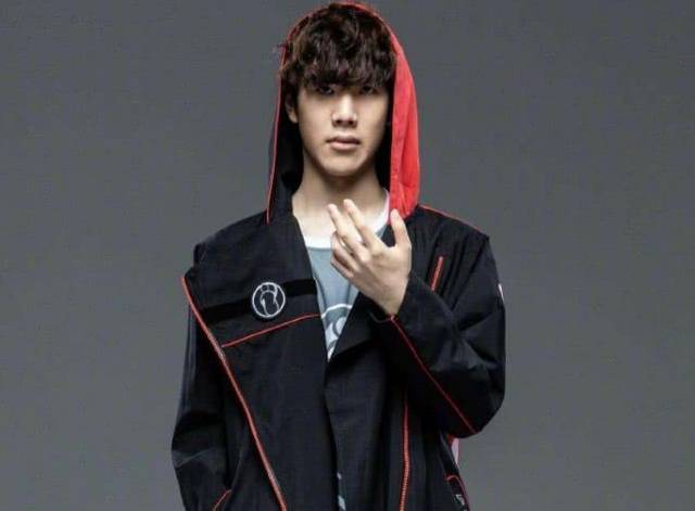 CTBC Flying Oyster 在2025年全球总决赛上震惊了 T1