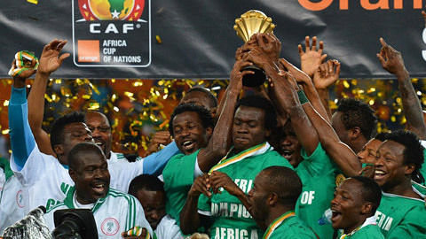 2023LPL春季赛上海LPL主场、苏州LNG主场将开放线下观众，敬请期待，详情关注官方后续售票公告