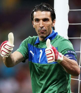 KPL临时席位规则变更，XYG官博转发并配文：泰裤辣