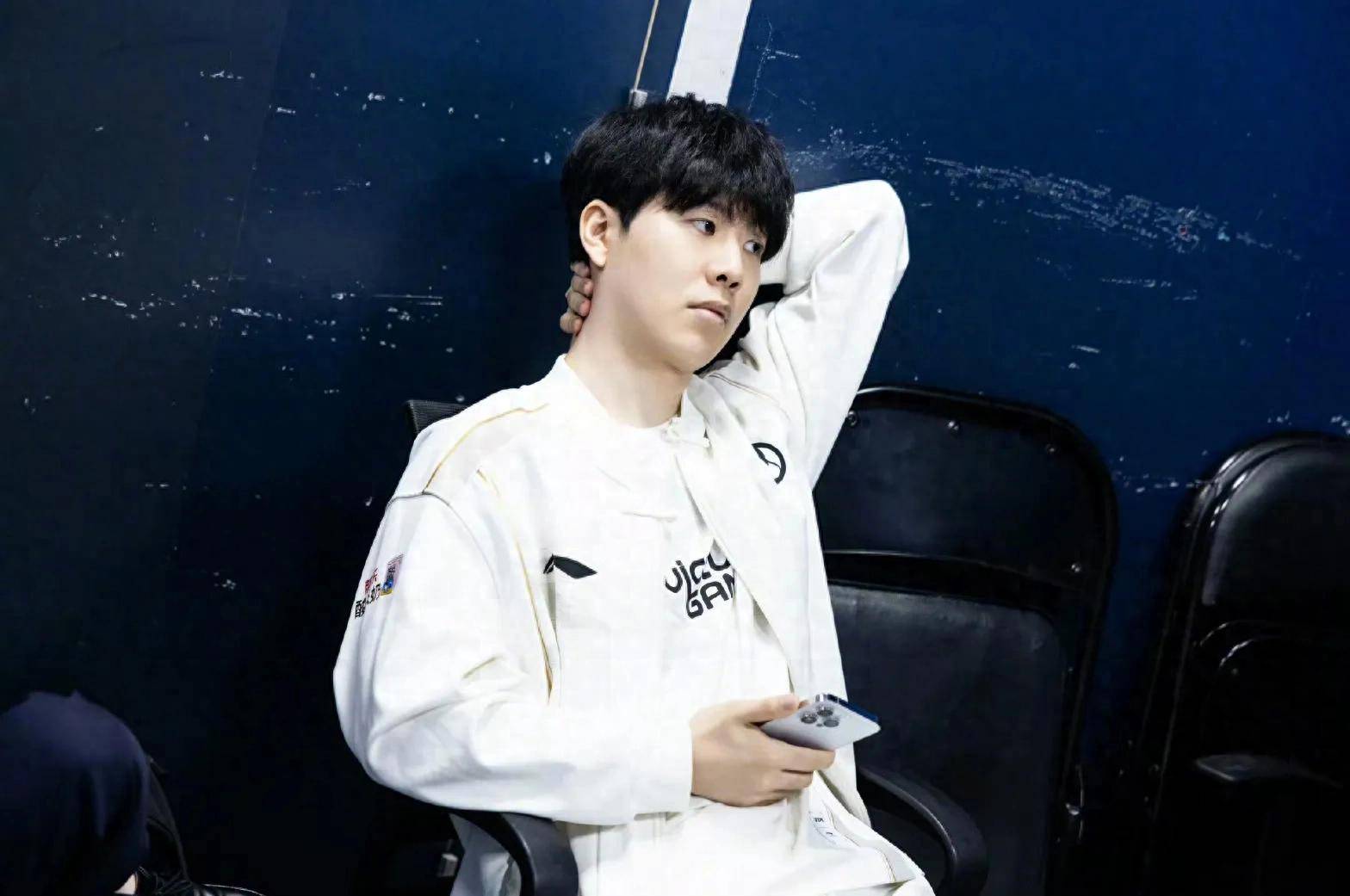 G2, FaZe, Legacy , 和 FURIA Esports 在 FISSURE Playground 2 开局获胜