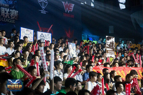 V5官宣教练NoFe&Zero加盟