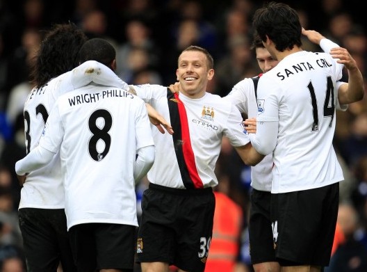 外媒评选各位置上的年度最佳阵容：EDG中野无缘