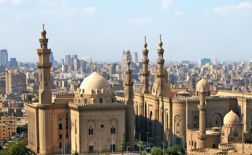 仍然在考虑中路的Tristana吗？ Creme 韩国服务器排名正在训练Tsar，并选择了中路的Charmander和Tristana