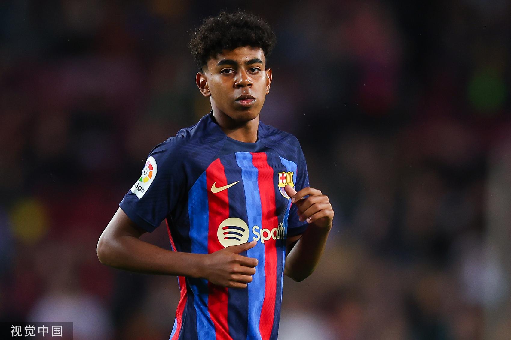 【美图特别版】LGD夺得AniMajor冠军，粉色的雨你喜欢吗？